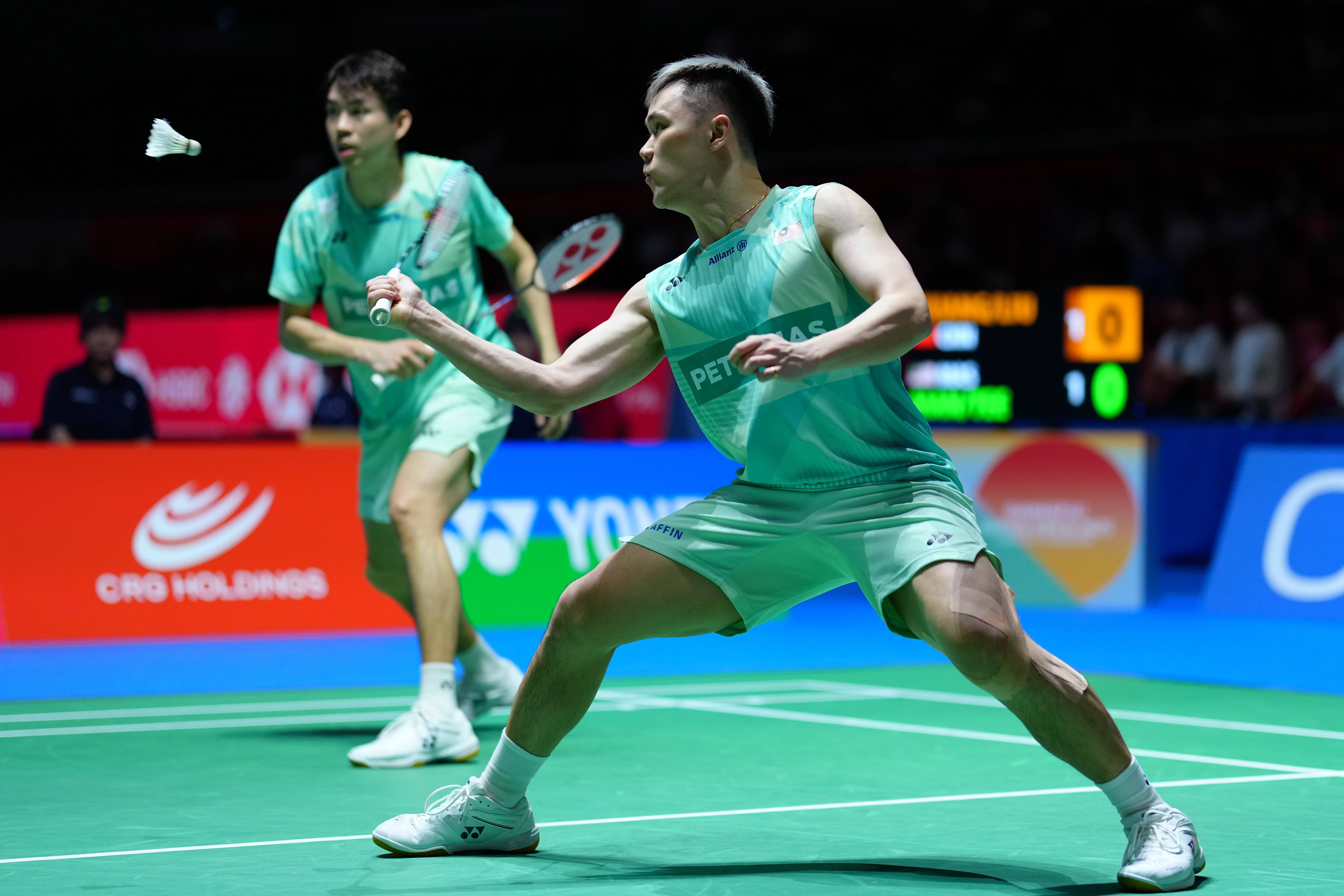 雷速APP-关于羽毛球混双半决赛对决，日本选手完胜晋级决赛！的信息