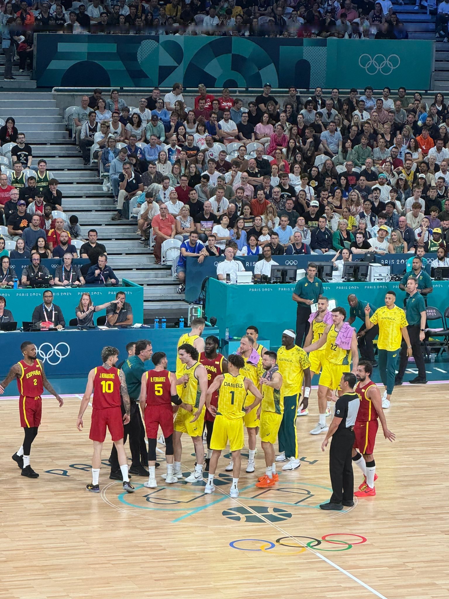 关于澳大利亚篮球明星在国外联赛中大放异彩的信息 关于澳大利亚篮球明星在国外联赛中大放异彩的信息