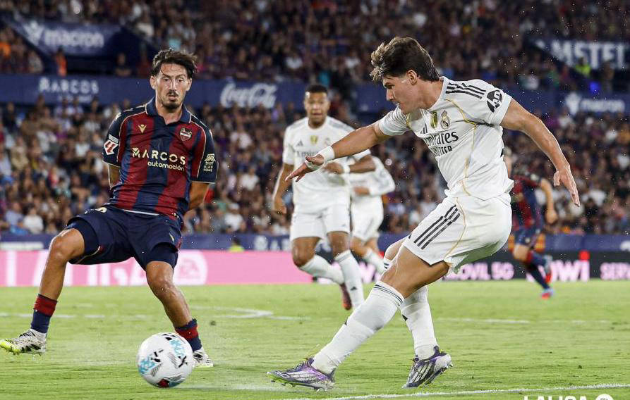 关于皇家马德里球员助攻球队取得胜利的信息