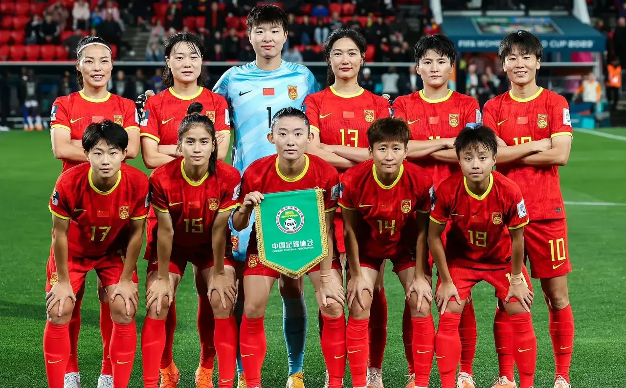 关于世界女足巨星备战国家队比赛的信息 关于世界女足巨星备战国家队比赛的信息