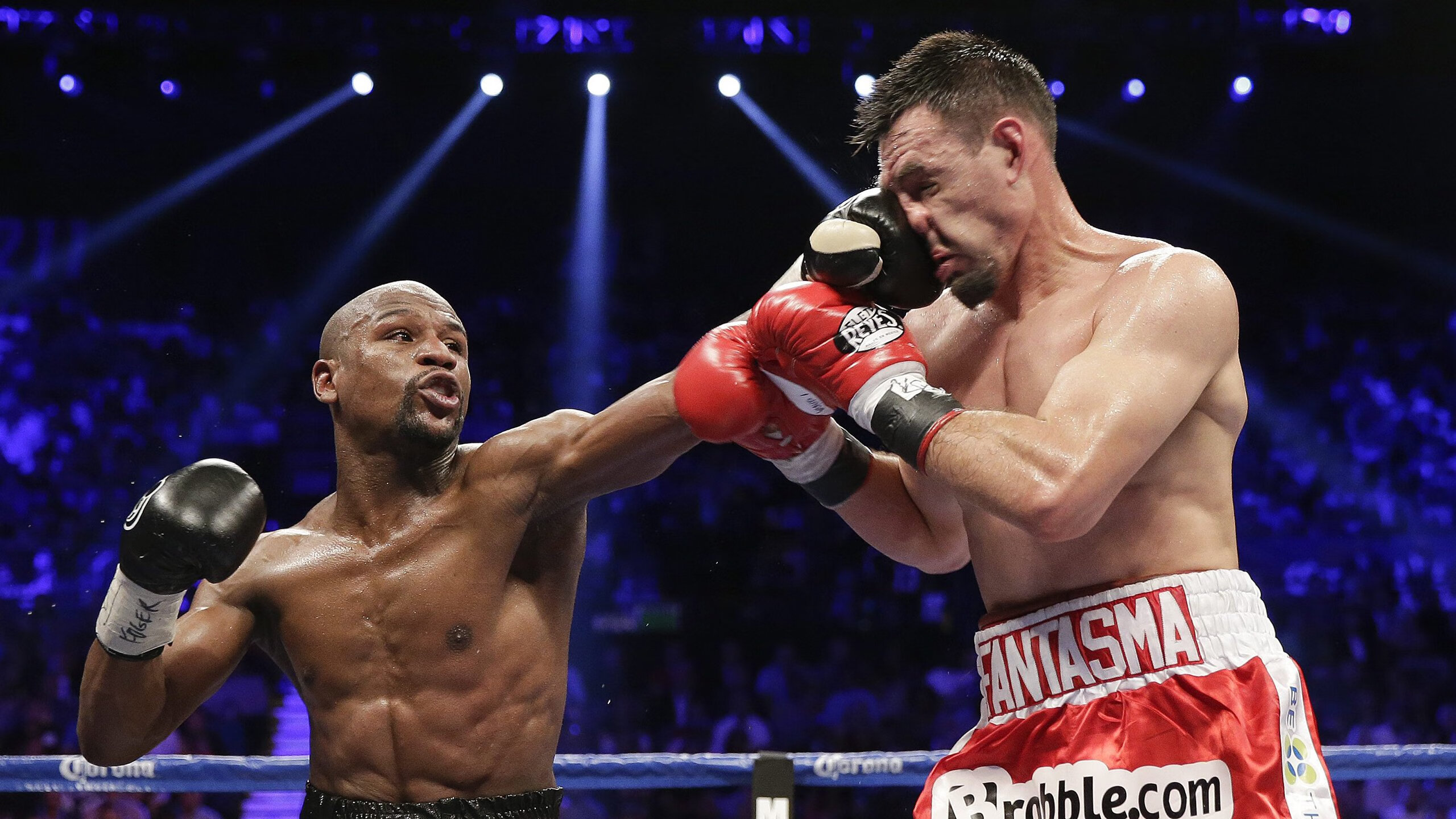 孔德连续得分拉开差距，委内瑞拉对阵马赛展现足球艺术