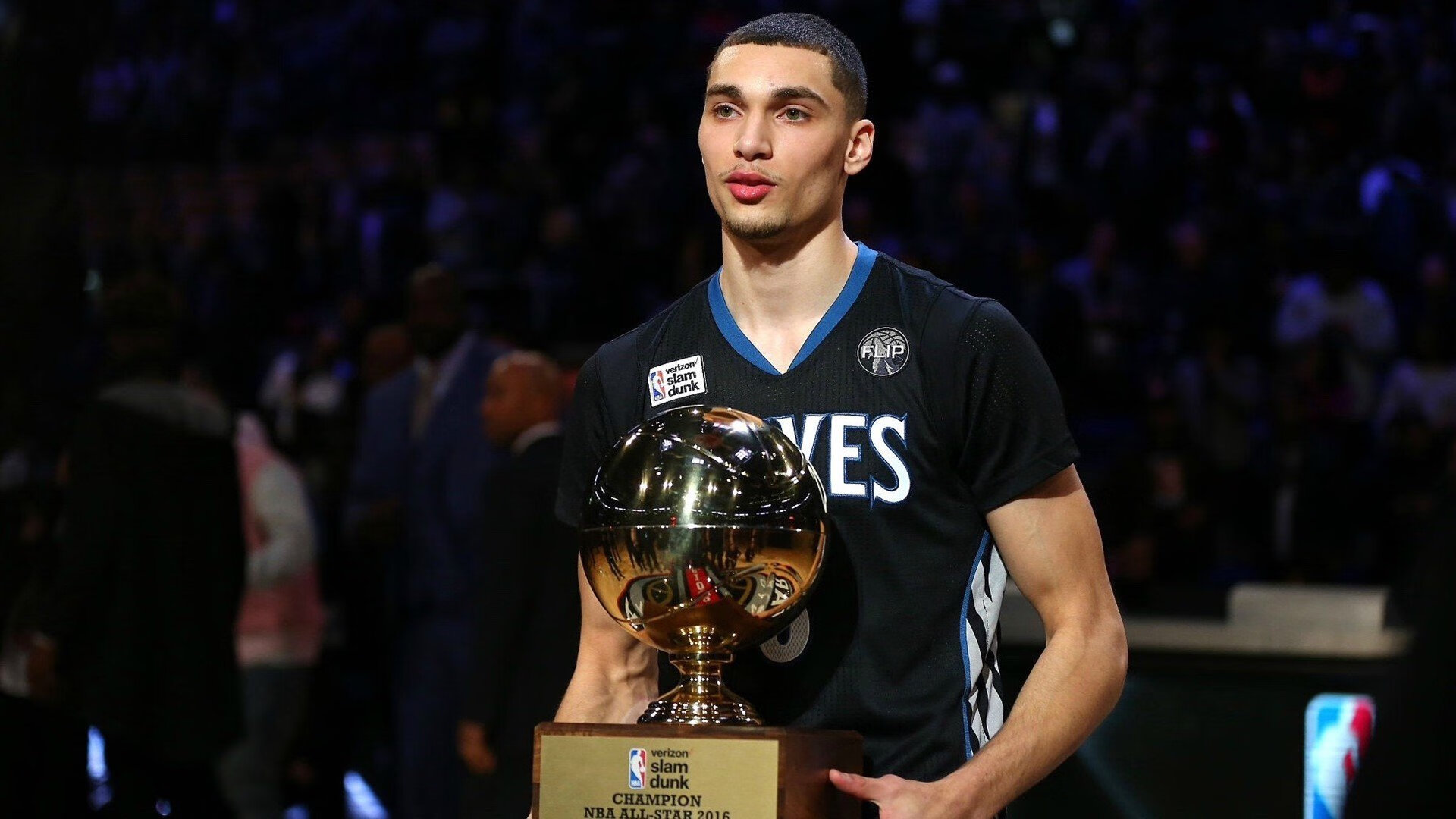 绿茵场上的乒乓风暴，当法国队鏖战奥地利，林高远如何统治全场？